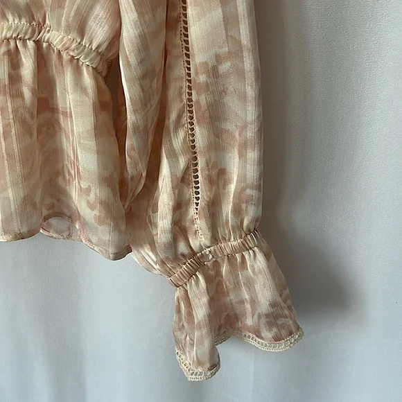 Sam Edelman Shimmery Pink Long Sleeve Ruffle Blouse Shirt Top **Size XL**🌸🌸 - Picture 4 of 5